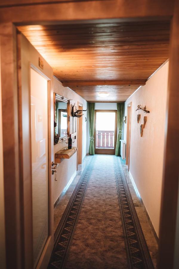 Sennhof Lechtal * Bach (Tyrol)